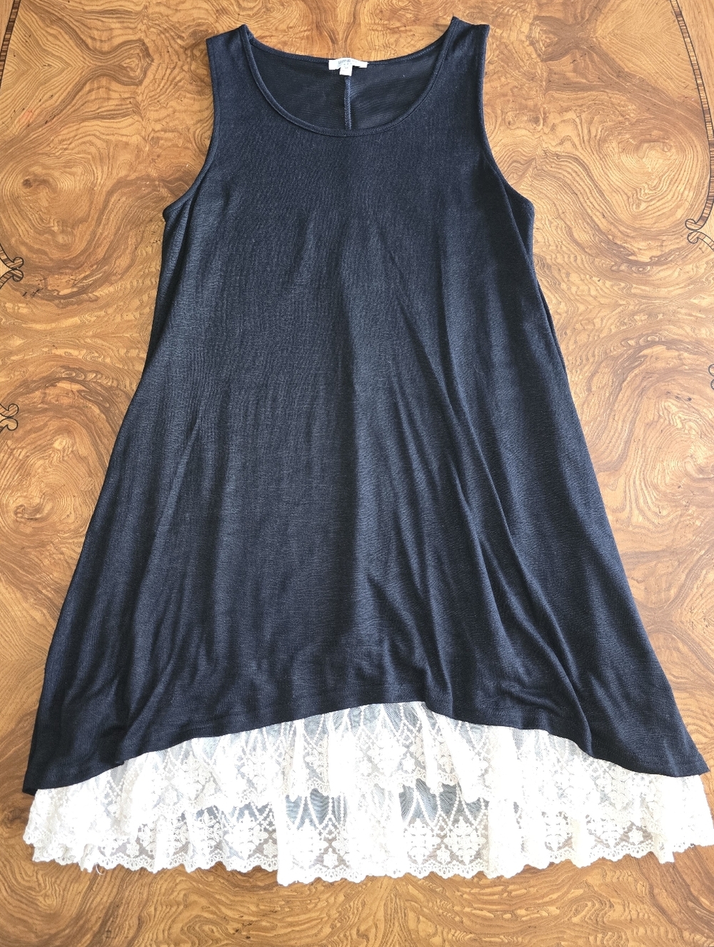 Umgee Layered Tank Dress Women's Medium Black with Cream Floral Lace Trim, Boho